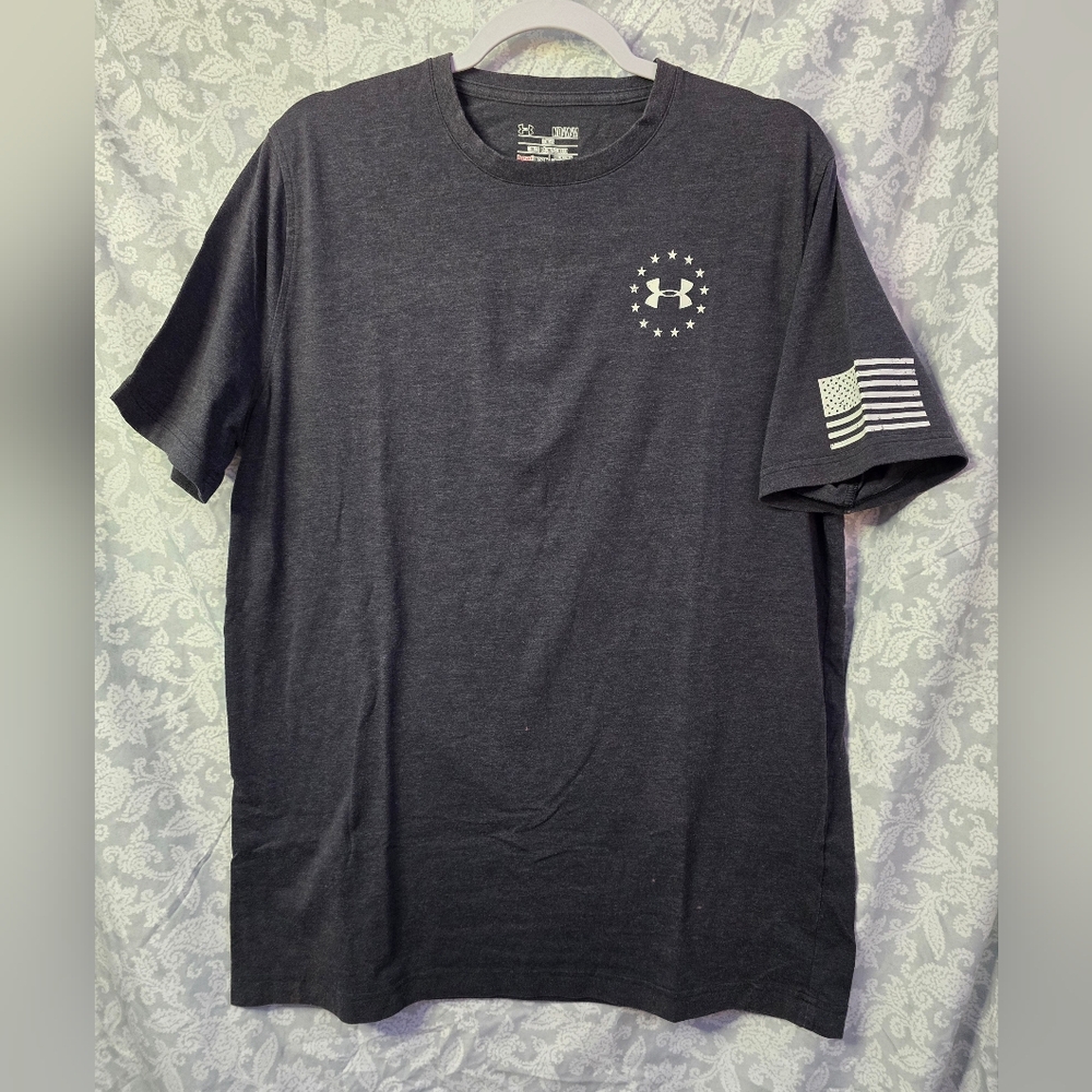 Under Armour Men's Dark Gray Heather Tee Medium American Flag Freedom